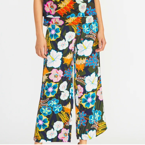 Tropical Print cropped pants silky and easy perfect for spring summer - Picture 10 of 11